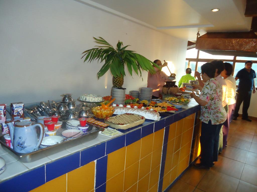 Hotel Villa De Cortez Xicotepec de Juarez Экстерьер фото